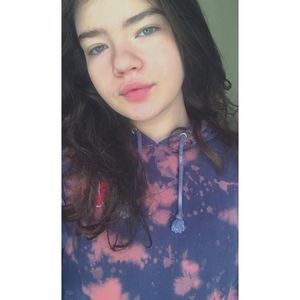 Meet your Posher, Marissa